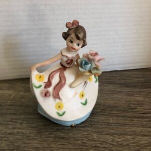 Vtg Arnart Japan Girl with Flowers Figurine